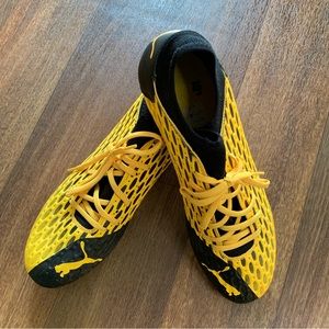 Puma size 12 yellow/black cleats